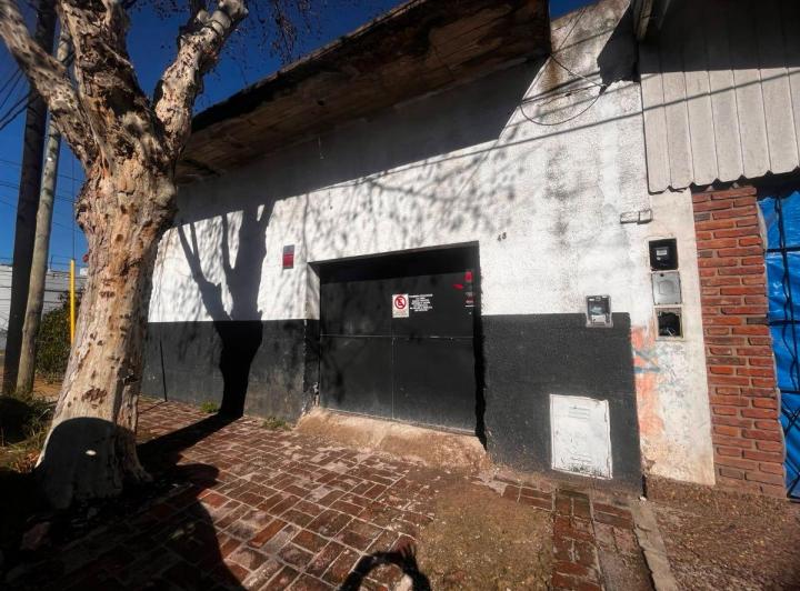 Bodega-Galpón · 133m²