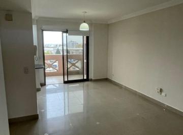 Departamento de 2 ambientes, Lanús · Semipiso Al Frente