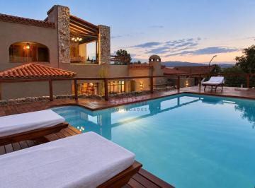 Hotel · 737m² · 15 Ambientes · 2 Cocheras · Hotel Boutique Premium en Venta | Tres Cerritos, Salta