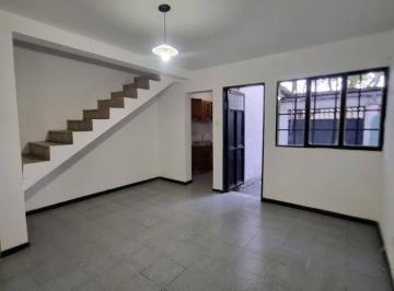 Departamento de 3 ambientes, Ciudad de Mendoza · Alquilo Dúplex en Ciudad, un Dormitorio