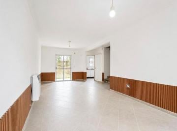 Departamento · 94m² · 3 Ambientes · 1 Cochera · Duplex en Jardines de Escobar