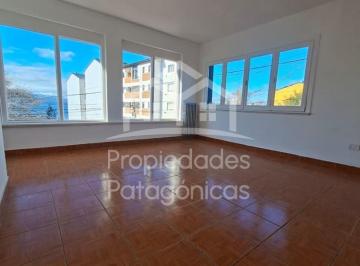 Oficina comercial · 100m² · Oficina en Alquiler en Belgrano, Bariloche, Patagonia
