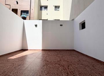 Departamento · 45m² · 2 Ambientes · 1 Cochera · Departamento de 2 Ambientes con Balcon, Patio y Cochera