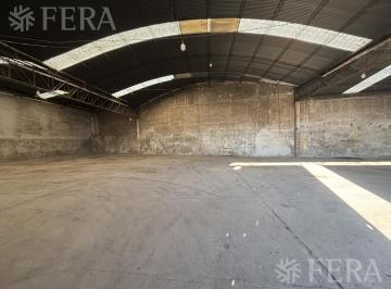 Bodega-Galpón · 1020m² · Alquiler Galpón 2200 m² en Gerli - Lanús
