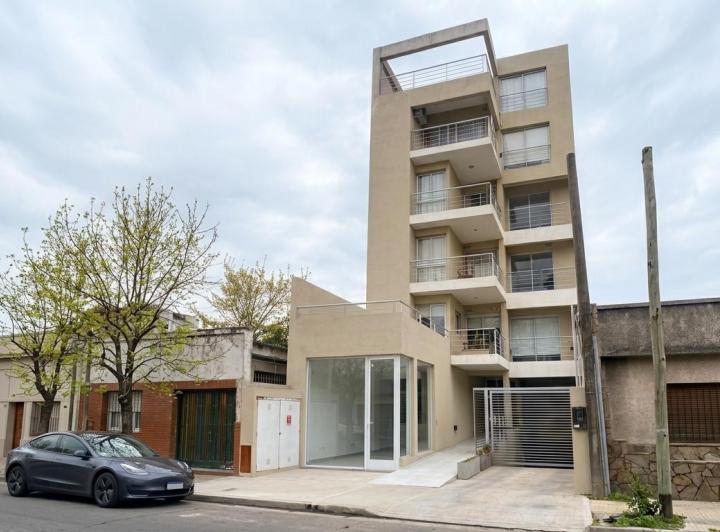 Departamento · 42m² · 2 Ambientes · 1 Cochera