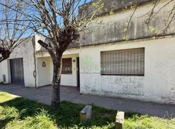 Casa · 137m² · 3 Ambientes · Se Vende Casa de 3 Ambientes Apta Crédito Hipotecario - Luján