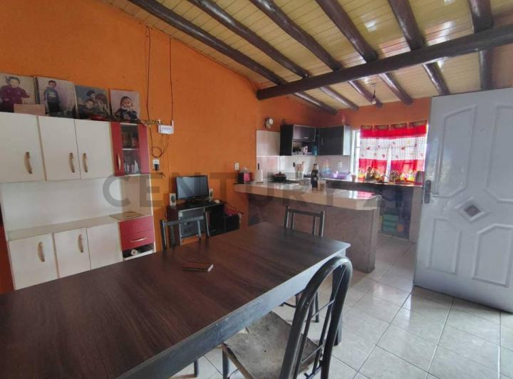 Casa · 140m² · 4 Ambientes · 1 Cochera