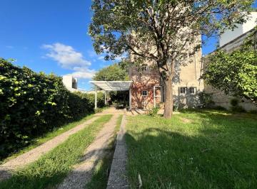 Casa · 155m² · 3 Ambientes · 1 Cochera · Casa en Venta Parque Velez Sarsfield 2 Dorm