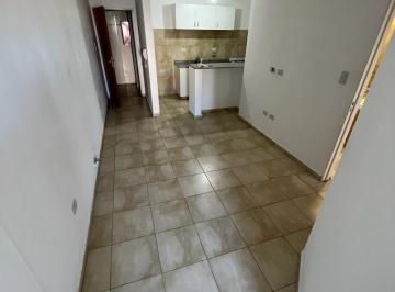 Departamento · 2 Ambientes · Alquiler en Mexico 1380 - un Dormitorio - Barrio Pueyrredon
