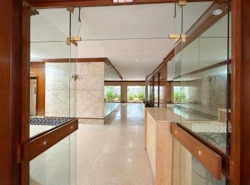 Departamento · 70m² · 3 Ambientes · 3 Ambientes en Venta. Al Frente. Zona San Nicolás. Totalmente Refaccionado. Apto Profesional.