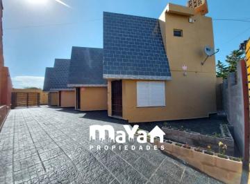 Departamento · 203m² · 3 Ambientes · 4 Cocheras · Complejo de 4 Duplex a Estrenar - Sta Teresita
