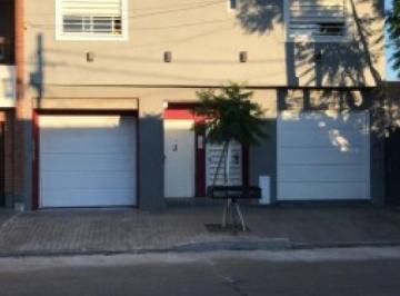 Departamento · 70m² · 3 Ambientes · 1 Cochera · Alquiler - Duplex 3 Ambientes con Patio y Cochera