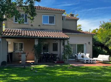 Casa · 170m² · 5 Ambientes · Alquiler Enero y 15 Dìas de Febrero