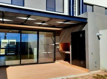 Casa de 1 ambiente, Córdoba · Docta Alquilo Dúplex a Estrenar de 3 Dorm., 3 Baños, Cochera Doble y Patio.