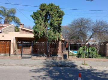 Casa de 5 ambientes, Córdoba · Cerro: Casa 3 Dor Pileta, Quincho, Garage