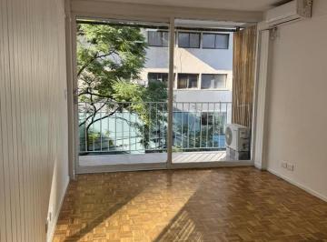 Departamento · 34m² · 1 Ambiente · Ortiz de Ocampo y Cabello - Departamento Luminoso y Reciclado con Balcón