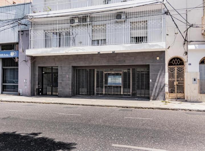 Local comercial · 300m² · 12 Ambientes