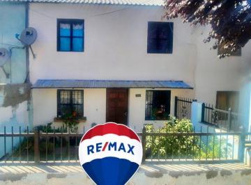Casa · 50m² · 4 Ambientes · Vivienda Unifamiliar