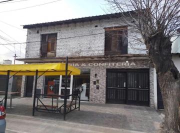 Local comercial · 380m² · 2 Cocheras · Local + Construccion a Terminar en Los Hornos.