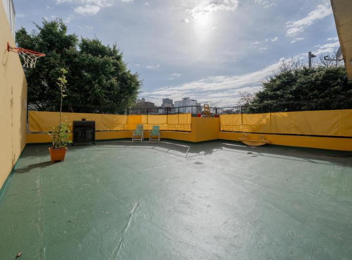 Casa · 148m² · 5 Ambientes · 1 Cochera