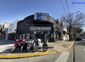 Local comercial · 170m² · 4 Ambientes · Av Cobo 600 Local en Lote Propio - Terreno Usam Acepta Permuta