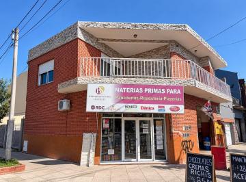 Casa · 100m² · 3 Ambientes · Casa en Villa Luzuriaga