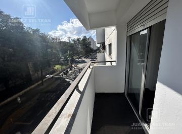 Departamento · 37m² · 2 Ambientes · Depto 1 Dormitorio. Balcón Al Frente. Amplio. Luminoso.