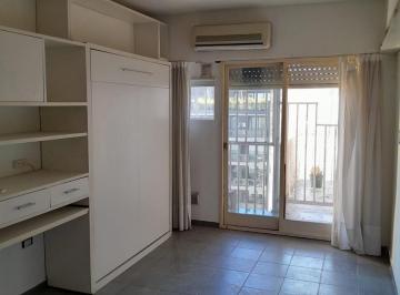 Oficina comercial · 23m² · 1 Ambiente · Monoambiente en Alquiler, Apto Profesional. con Cama 2 Plazas y Escritorio. Balcón Al Contrafrente.