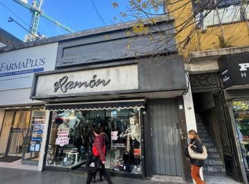 Oficina comercial · 200m² · 4 Ambientes · Amplio Espacio en Av Cabildo — Oficina / Showroom / Apto Profesional