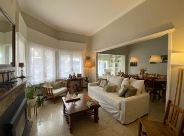 Casa · 6 Ambientes · 1 Cochera · Carlos Pellegrini 3600 - Playa Grande - Mar del Plata