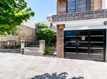 PH · 170m² · 4 Ambientes · 1 Cochera · Venta PH 4 Ambientes - Cochera - Terraza - Quincho - Devoto