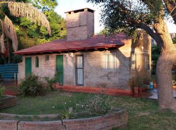 Casa · 35m² · 3 Ambientes · 1 Cochera · Casa Quinta en Venta en Esquina Villa del Plata