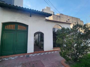 Casa · 367m² · Casa en Lanús Este