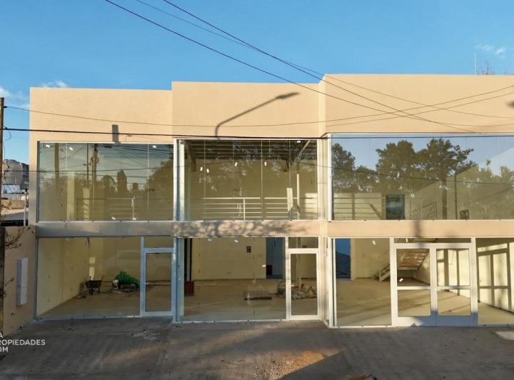 Local comercial · 145m² · 1 Ambiente