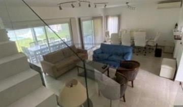 Casa · 250m² · 5 Ambientes · 1 Cochera · Casa en Alquiler en El Cantón Puerto, El Cantón, Escobar