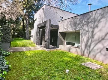 Casa de 5 ambientes, Ituzaingó · Venta Excelente Mansión en El Corazon de Parque Leloir