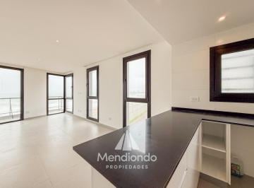 Departamento · 88m² · 3 Ambientes · 1 Cochera · Piso 3 Amb. Cochera y Baulera. Doble Balcón Al Frente. Vista Plena Al Mar. Piso 6 - Constitución.