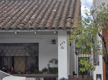 Casa · 137m² · 5 Ambientes · Casa en Remedios de Escalada