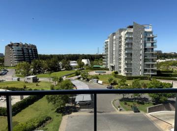 Departamento · 56m² · 2 Ambientes · 1 Cochera · Depto Para Alquiler Temporario en El Yoo