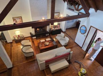 Casa · 269m² · 6 Ambientes · 4 Cocheras · Casaen La Horqueta en Venta
