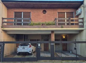 PH , Tres de Febrero · Dueño Vente 3 Departamento/ph/casa de 2am, 2 1/2amb y 3amb en Bloque o Separado