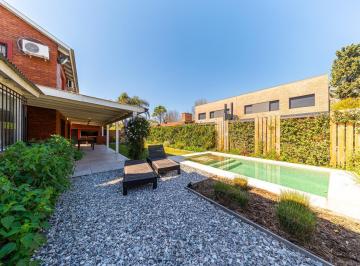 Casa · 157m² · 6 Ambientes · 2 Cocheras · Casa de 3 Dorm. en Venta en Aldea Fisherton