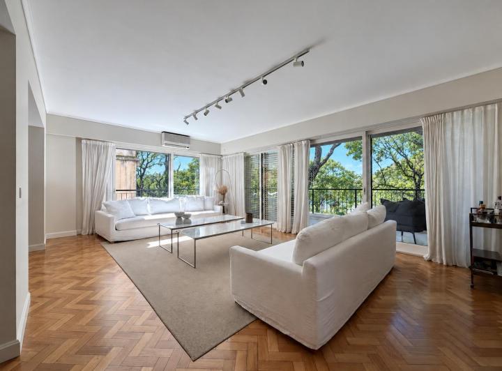 Departamento · 231m² · 4 Ambientes · 2 Cocheras