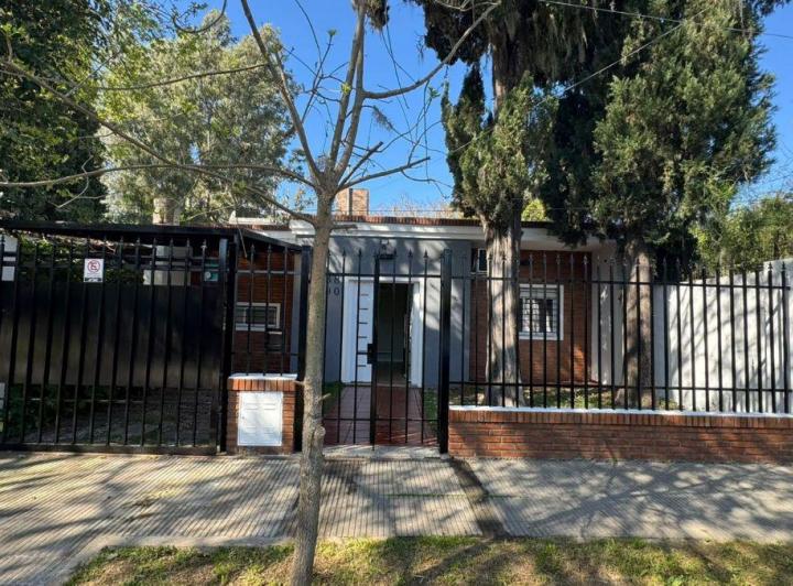 Casa · 84m² · 1 Ambiente · 1 Cochera