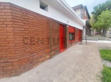 Casa · 159m² · 3 Ambientes · 3 Cocheras · Venta Casa 3 Ambientes Dorrego