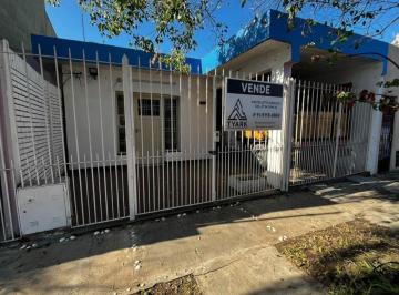 Casa · 55m² · 2 Ambientes · 1 Cochera · Casa 2 Ambientes 2 Dorm.. | Mosconi Al 300