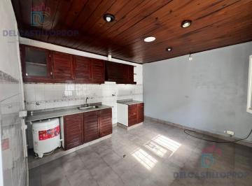 PH · 50m² · 2 Ambientes · PH en Virreyes Alquiler