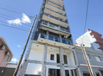 Departamento de 3 ambientes, Lanús · Piso Completo a Estrenar con Gran Balcón” Valentin Alsina