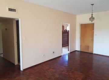 Departamento · 96m² · 5 Ambientes · 1 Cochera · Departamento en Venta - Cipolletti