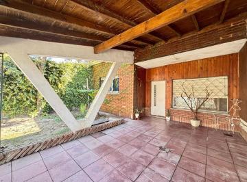 Casa · 158m² · 3 Ambientes · 1 Cochera · Casa en Venta 3 Amb C/pileta y Cochera Gerli